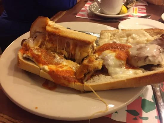 shrimp-parm-sandwich.jpg